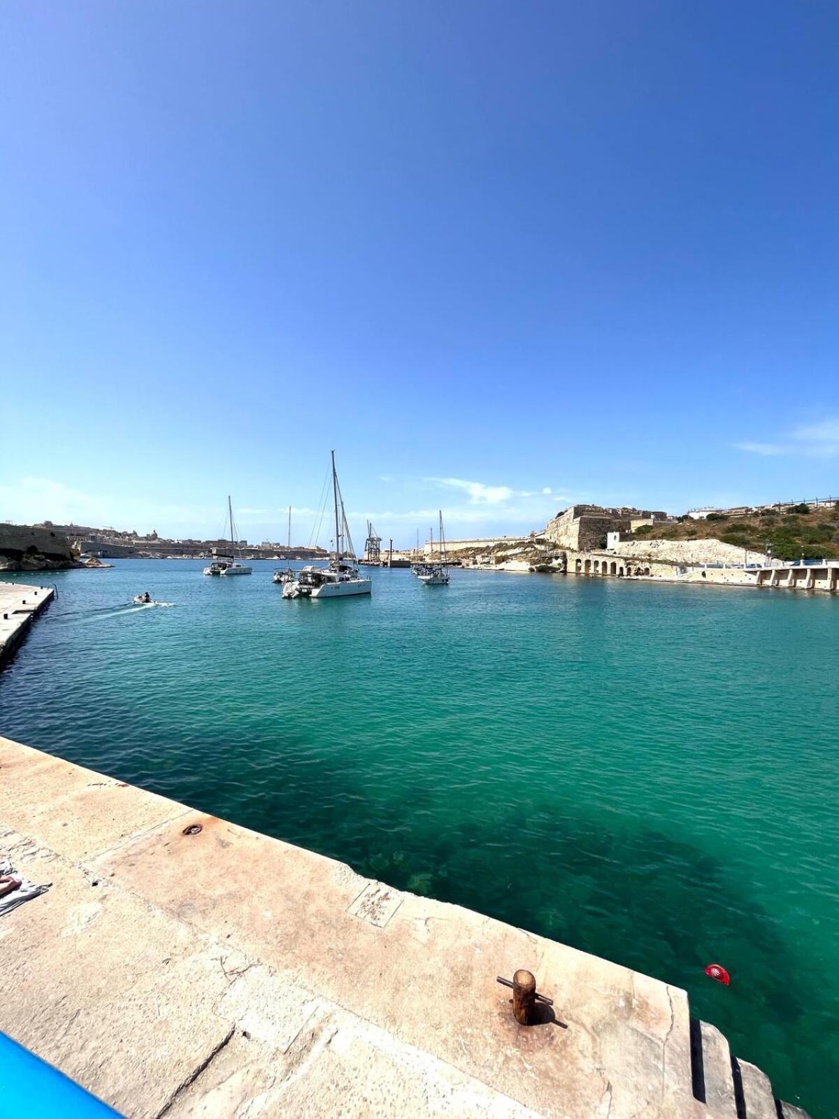 Harbour View Apt With Terrace Kalkara Екстериор снимка